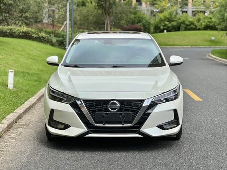 2023 Nissan Sylphy IV (B18), белый, 1740000 рублей, вид 2