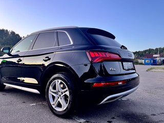 2019 Audi Q5 II (FY), чёрный, 3199999 рублей, вид 5