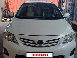 2012 Toyota Corolla X (E140, E150) Рестайлинг, белый, 1050000 рублей, вид 1