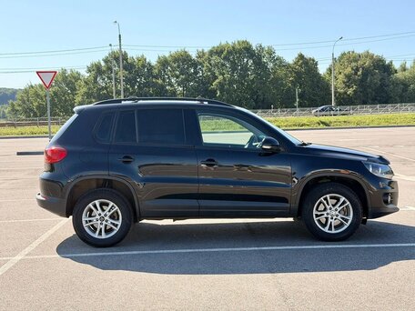 2013 Volkswagen Tiguan I Рестайлинг, чёрный, 1100000 рублей, вид 4
