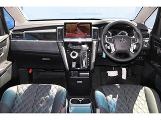 2023 Mitsubishi Delica D:5 I Рестайлинг, белый, 2900555 рублей, вид 4