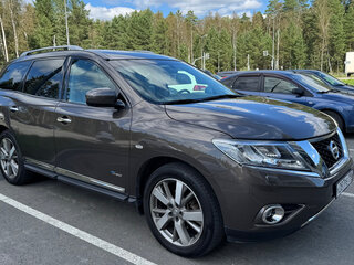 2014 Nissan Pathfinder IV, коричневый, 1749000 рублей, вид 1