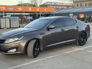 2013 Kia Optima III, коричневый, 1300000 рублей, вид 4