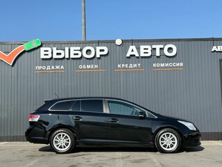 2010 Toyota Avensis III, чёрный, 990000 рублей, вид 3