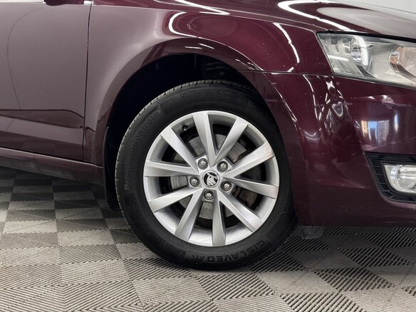 2013 Skoda Octavia III (A7), красный, 1079000 рублей - вид 11