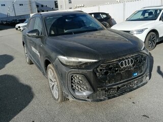 2026 Audi Q5 L III (GU), чёрный, 6299000 рублей, вид 3