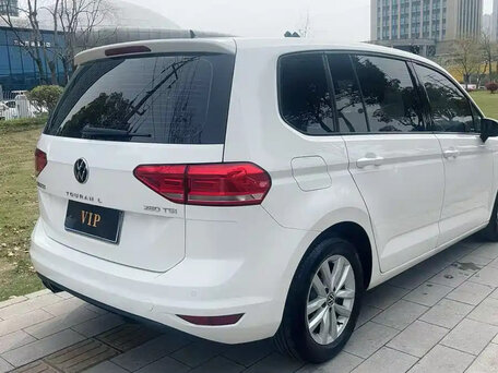 2022 Volkswagen Touran L II, белый, 1550000 рублей, вид 5
