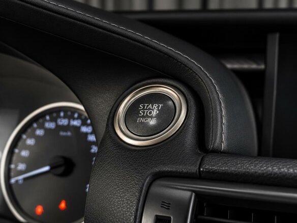 2013 Lexus IS 250 III, белый, 2099000 рублей - вид 23
