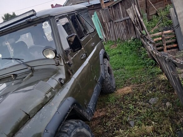 2002 УАЗ 31519, зелёный, 250000 рублей - вид 9