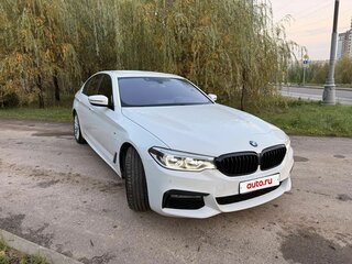 2018 BMW 5 серии 530i xDrive VII (G30/G31/G38), белый, 3350000 рублей, вид 3