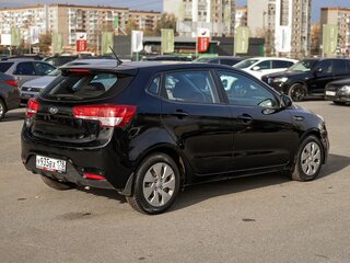 2016 Kia Rio III Рестайлинг, чёрный, 1159000 рублей, вид 5