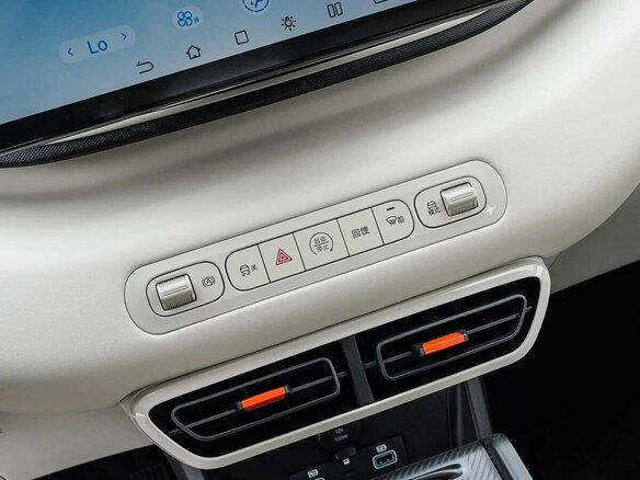 2026 BYD Seagull 38.88 kWh I Рестайлинг, оранжевый, 1670000 рублей - вид 12