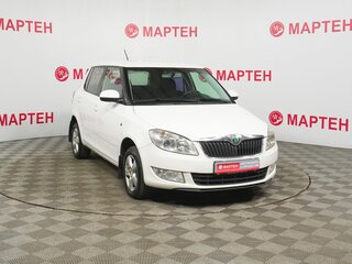 2012 Skoda Fabia II Рестайлинг, белый, 649000 рублей, вид 3