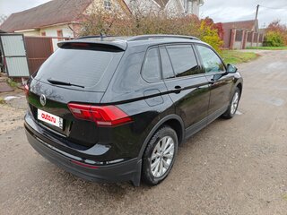 2020 Volkswagen Tiguan II, чёрный, 2000000 рублей, вид 5