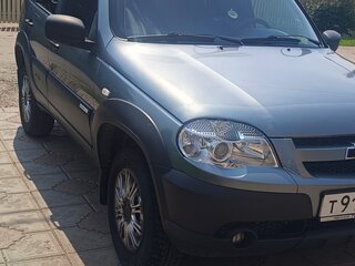 2012 Chevrolet Niva I Рестайлинг, серый, 510000 рублей, вид 2