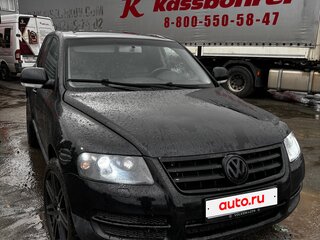 2003 Volkswagen Touareg I, чёрный, 460000 рублей, вид 3