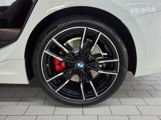 2025 BMW 3 серии M340i xDrive VII (G2x) Рестайлинг 2, белый, 7803069 рублей, вид 5