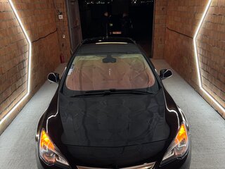 2012 Opel Astra GTC J Рестайлинг, чёрный, 699999 рублей, вид 5
