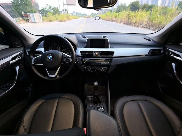 2023 BMW X1 Long 20Li sDrive II (F48) Рестайлинг, чёрный, 2550000 рублей - вид 6
