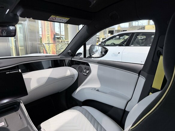 2025 Avatr 11 116 kWh I, белый - вид 15