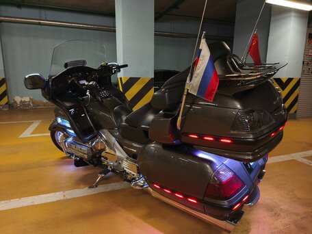 2010 Honda GL 1800 Gold Wing, серый, 1650000 рублей, вид 5