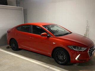 2016 Hyundai Elantra VI (AD), красный, 1350000 рублей, вид 2