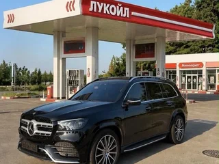 2023 Mercedes-Benz GLS 400 d II (X167), чёрный, 8300000 рублей, вид 2