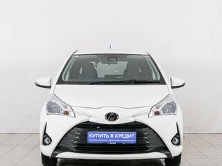 2019 Toyota Vitz III (XP130) Рестайлинг 2, белый, 959000 рублей, вид 2