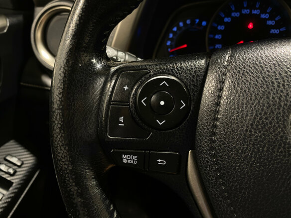 2015 Toyota RAV4 IV (XA40), белый - вид 17