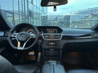 2011 Mercedes-Benz E-Класс 300 IV (W212, S212, C207), серебристый, 1700000 рублей, вид 4