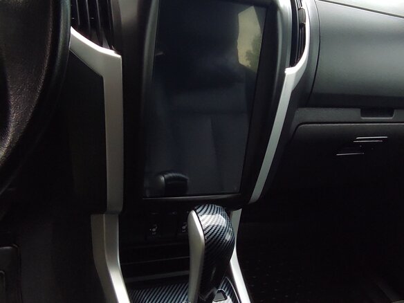 2017 Isuzu D-Max II, чёрный, 2800000 рублей - вид 35