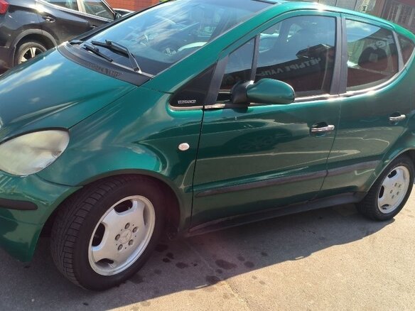 2000 Mercedes-Benz A-Класс 140 I (W168), зелёный, 430000 рублей - вид 5