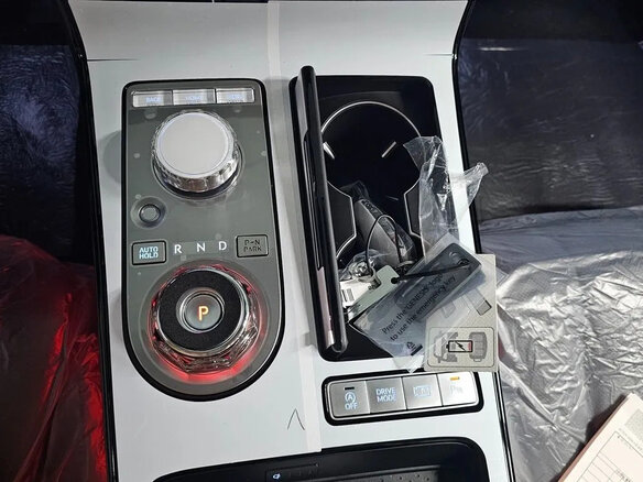 2026 Genesis G80 II Рестайлинг, чёрный, 8909412 рублей - вид 7