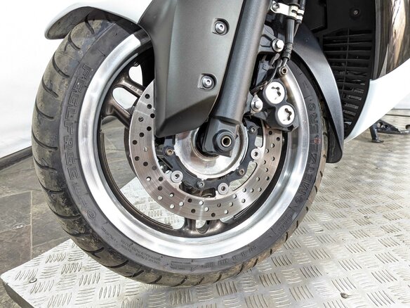 2010 Yamaha TMAX, белый, 655000 рублей - вид 13
