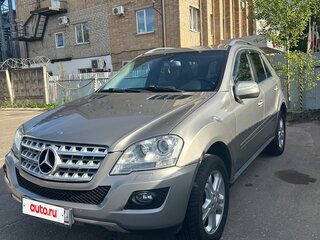 2009 Mercedes-Benz M-Класс 320 II (W164) Рестайлинг, серый, 1250000 рублей, вид 1