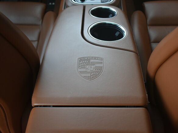 2018 Porsche Panamera Turbo II, фиолетовый, 7450000 рублей - вид 29