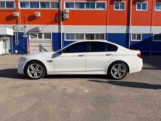 2012 BMW 5 серии 520d VI (F10/F11/F07), белый, 2200000 рублей, вид 4