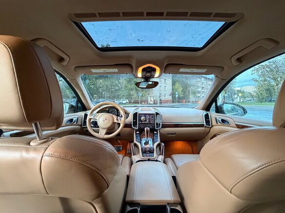 2010 Porsche Cayenne Turbo II (958), чёрный - вид 19