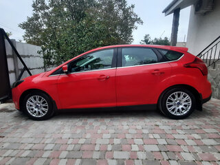 2012 Ford Focus III, красный, 900000 рублей, вид 4