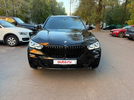 2021 BMW X5 40d IV (G05/G18), чёрный, 8200000 рублей, вид 4