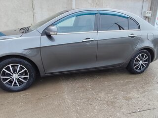 2014 Geely Emgrand EC7, серый, 520000 рублей, вид 3