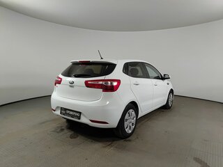 2015 Kia Rio III, белый, 995000 рублей, вид 5