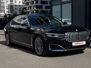 2019 BMW 7 серии Long 740Li VI (G11/G12) Рестайлинг, чёрный, 5100000 рублей, вид 3