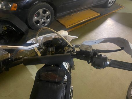 2022 Kawasaki KLX 250, белый, 100000 рублей, вид 2