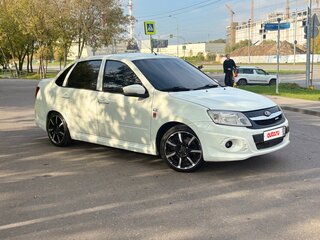 2015 Lada (ВАЗ) Granta Sport I, белый, 680000 рублей, вид 4