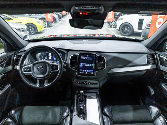 2021 Volvo XC90 II Рестайлинг 1, чёрный, 4799900 рублей - вид 12