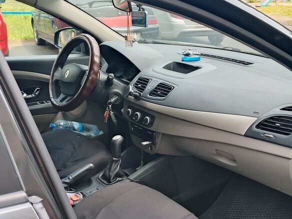 2012 Renault Fluence I, чёрный, 350000 рублей - вид 6