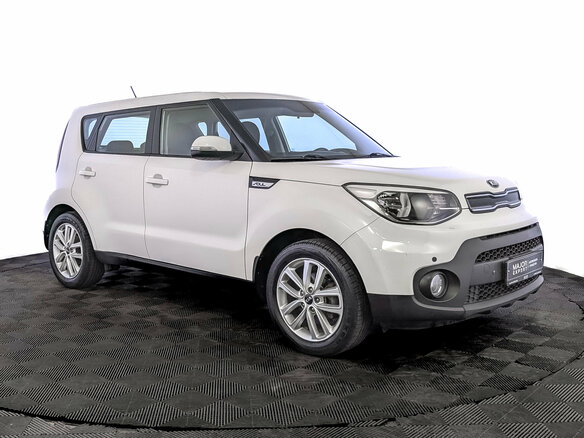 2019 Kia Soul II Рестайлинг, белый - вид 2