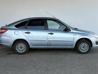 2016 Lada (ВАЗ) Granta I, белый, 515000 рублей, вид 4