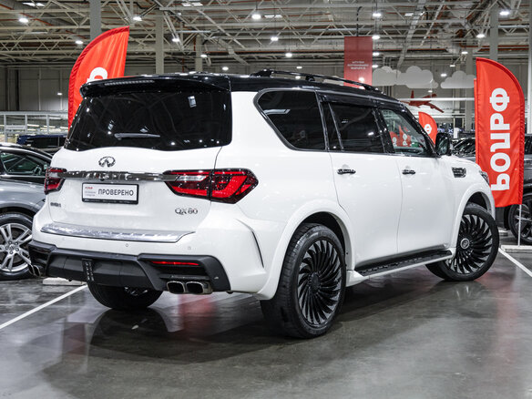 2021 Infiniti QX80 I Рестайлинг 3, белый, 5199700 рублей - вид 5